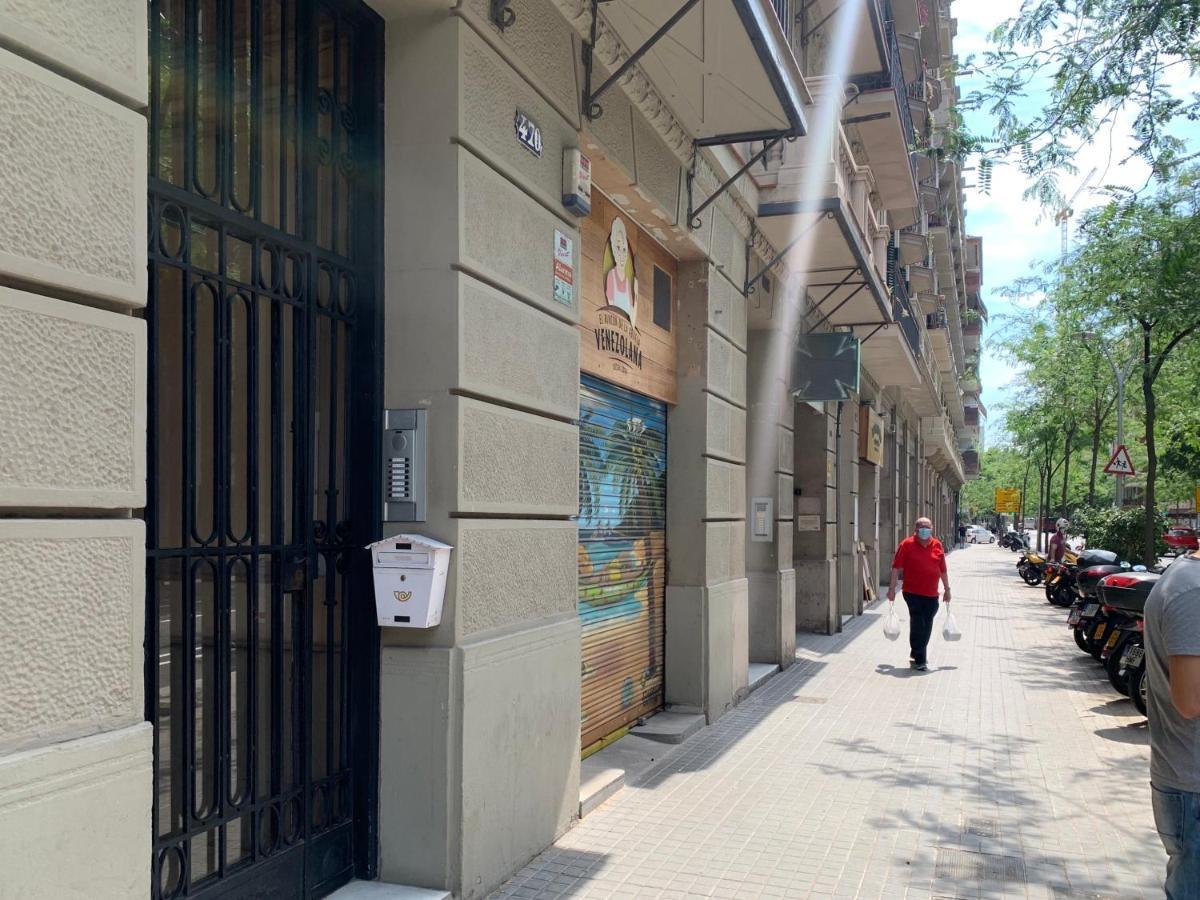 Charm Sagrada Familia Apartman Barcelona Kültér fotó